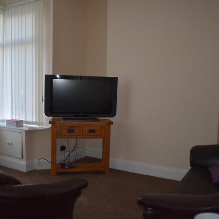 Seventy Seven Apartment Gainsborough Bagian luar foto