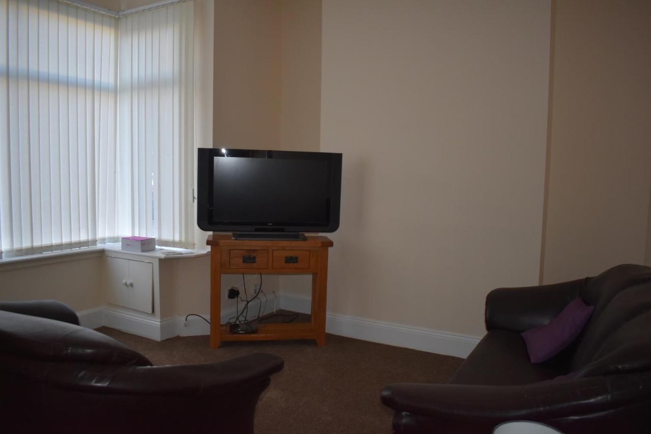 Seventy Seven Apartment Gainsborough Bagian luar foto